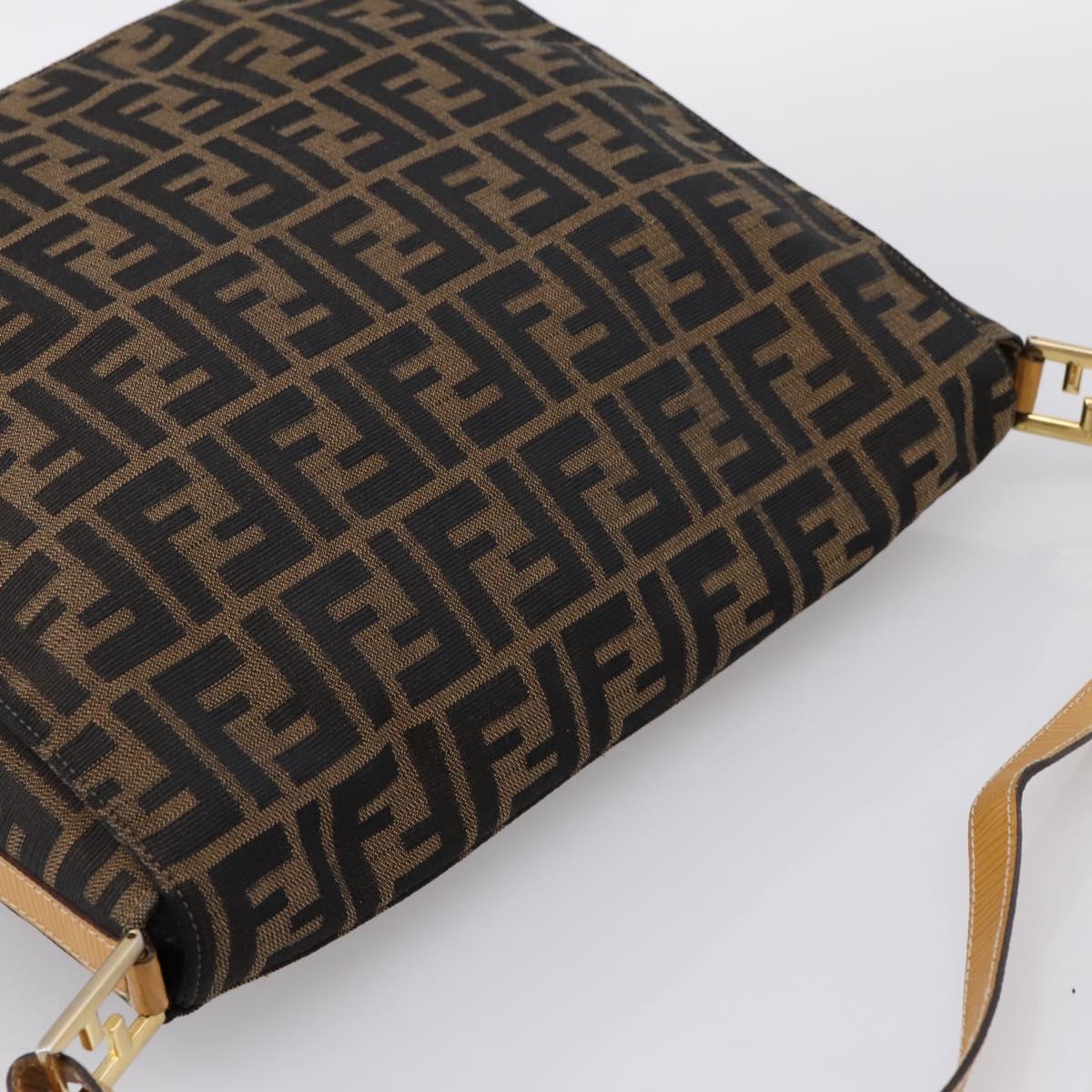 FENDI Zucca Canvas Shoulder Bag Brown Black Auth 205062