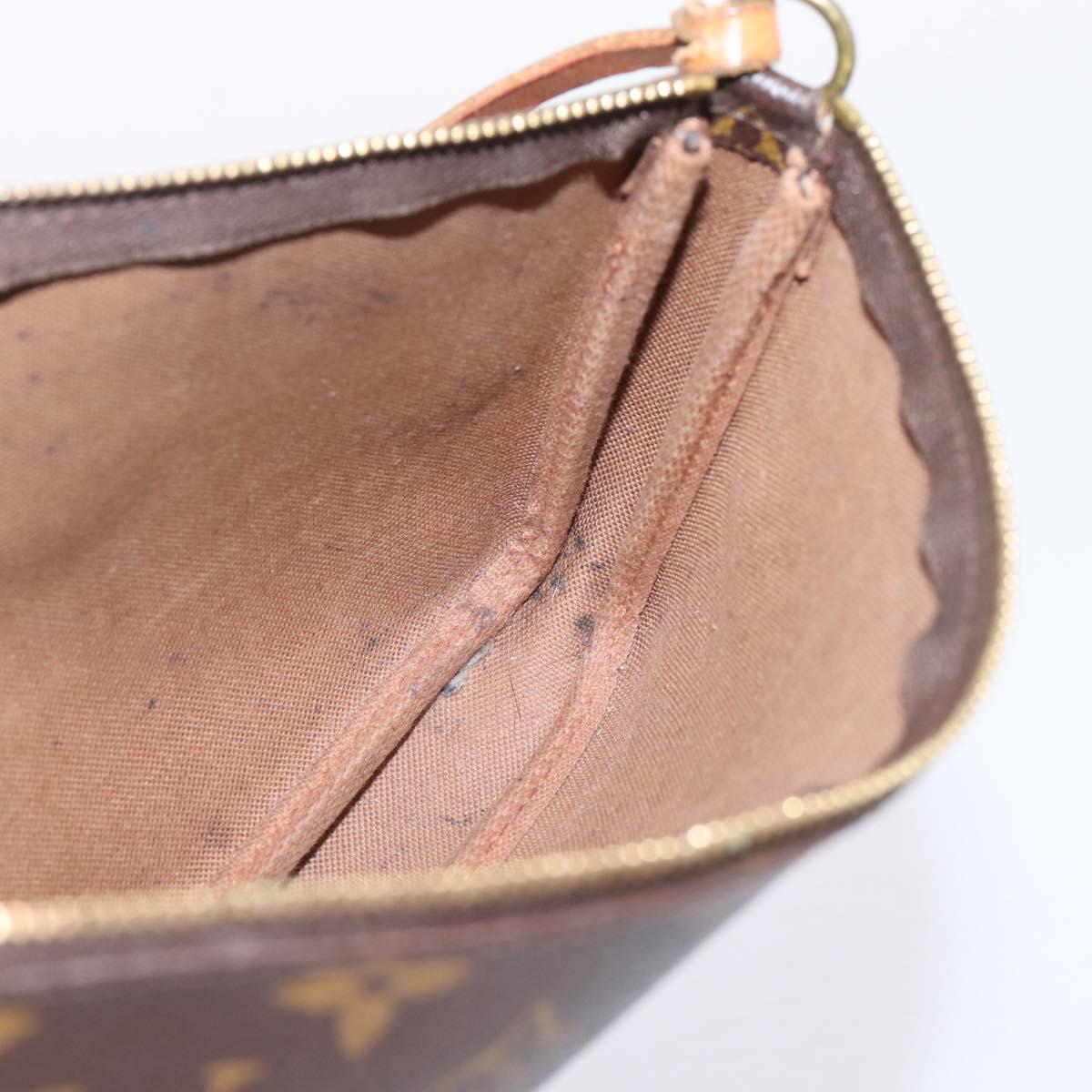 LOUIS VUITTON Monogram Pochette Accessoires Pouch M51980 LV Auth 205132