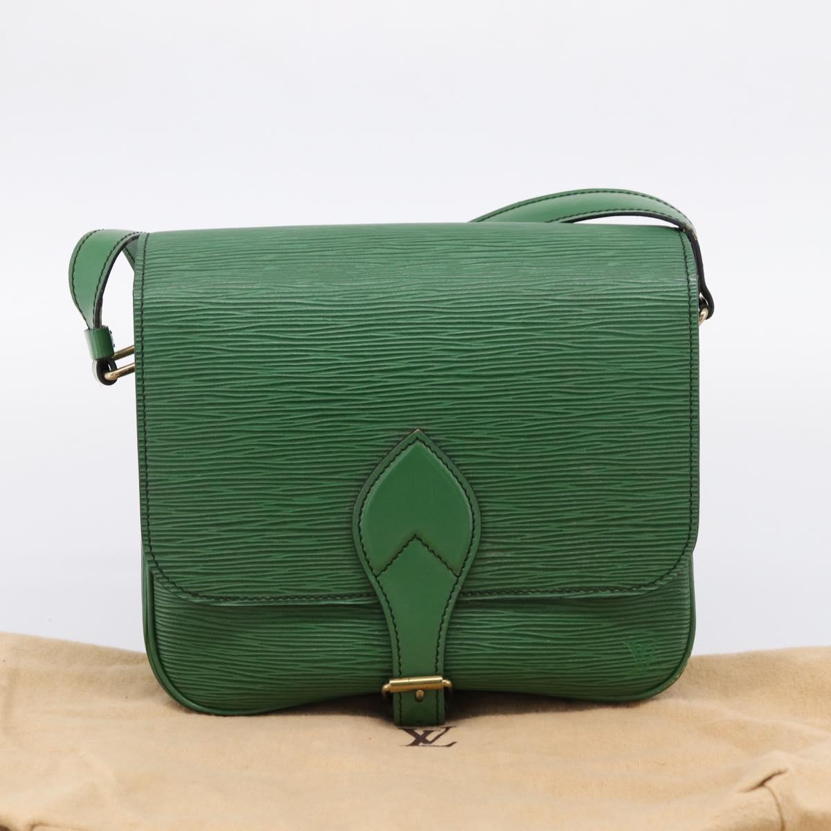 LOUIS VUITTON Epi Cartouchiere MM Shoulder Bag Green M52244 LV Auth 205149V