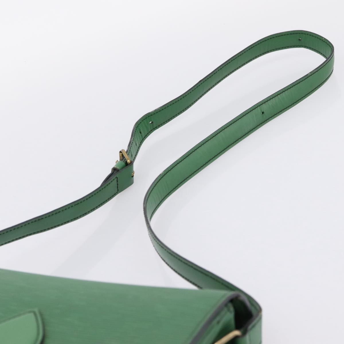 LOUIS VUITTON Epi Cartouchiere MM Shoulder Bag Green M52244 LV Auth 205149V