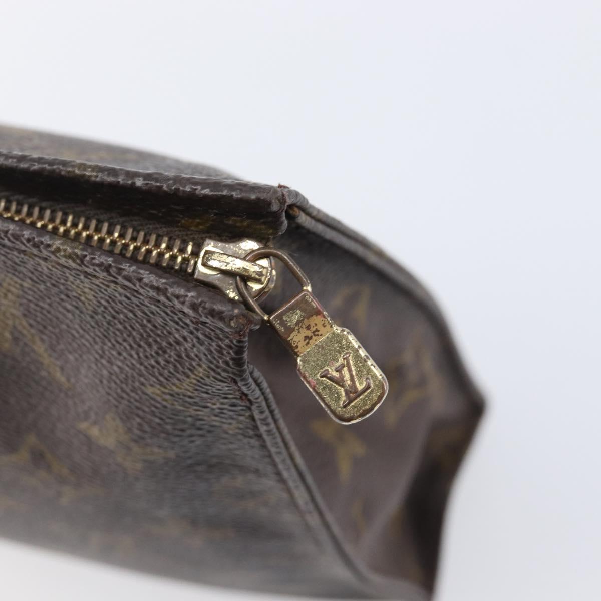 LOUIS VUITTON Monogram Poche Toilette 26 Pouch M47542 LV Auth 205196A