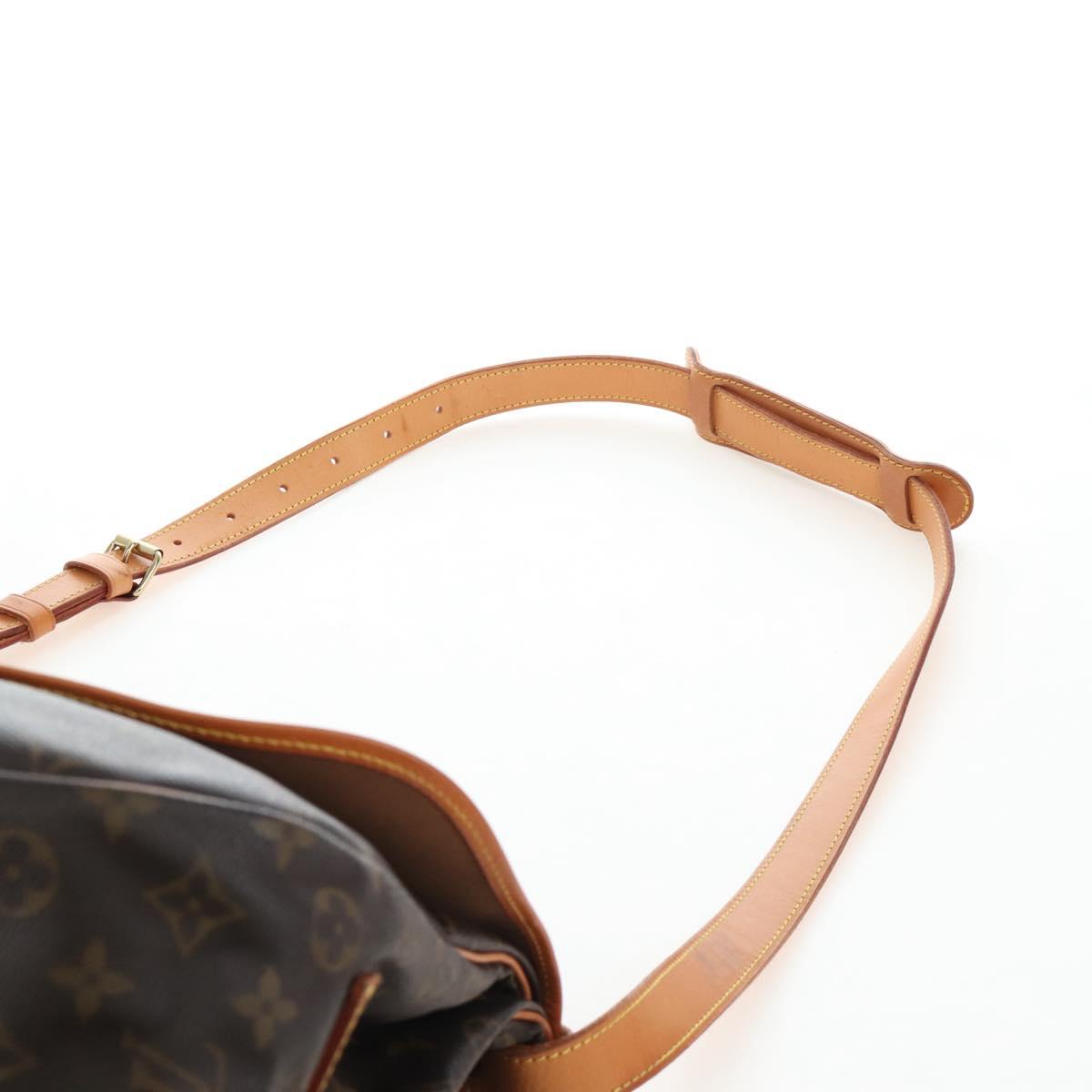 LOUIS VUITTON Monogram Saumur 35 Shoulder Bag M42254 LV Auth 205365V