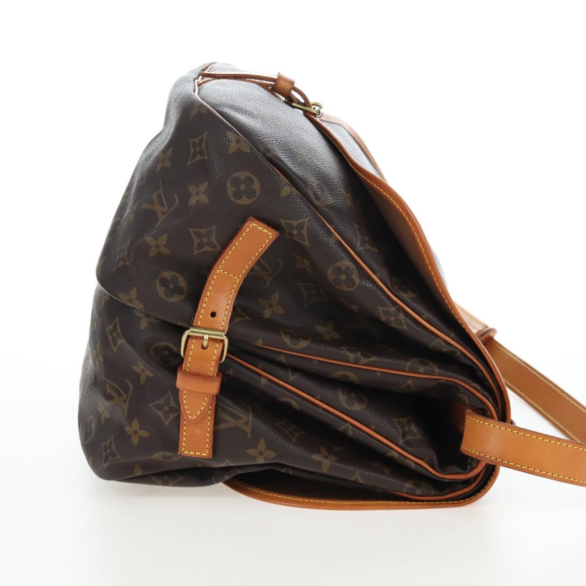 LOUIS VUITTON Monogram Saumur 35 Shoulder Bag M42254 LV Auth 205365V
