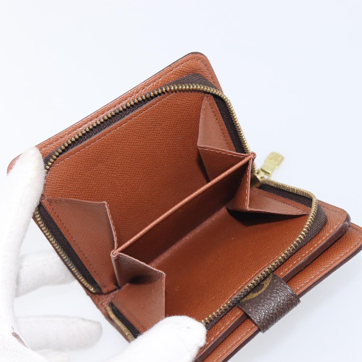 LOUIS VUITTON Monogram Compact zip Wallet M61667 LV Auth 205512A