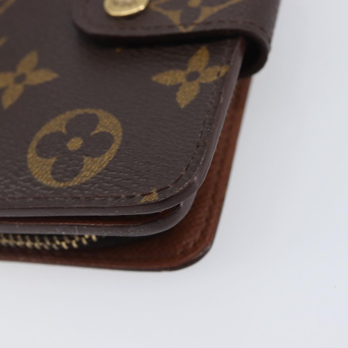 LOUIS VUITTON Monogram Compact zip Wallet M61667 LV Auth 205512A