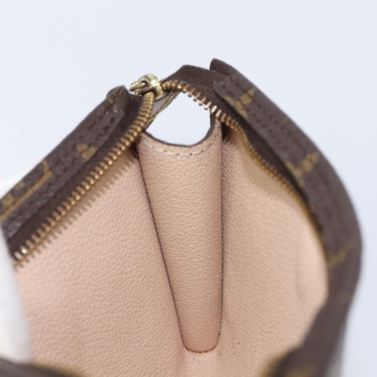 LOUIS VUITTON Monogram Bucket PM Pouch LV Auth 205516A