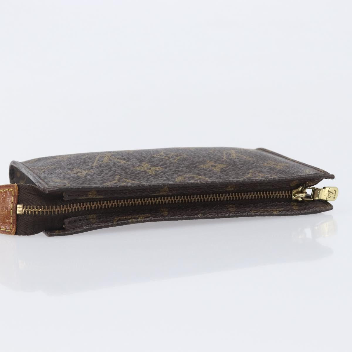 LOUIS VUITTON Monogram Bucket PM Pouch LV Auth 205516A