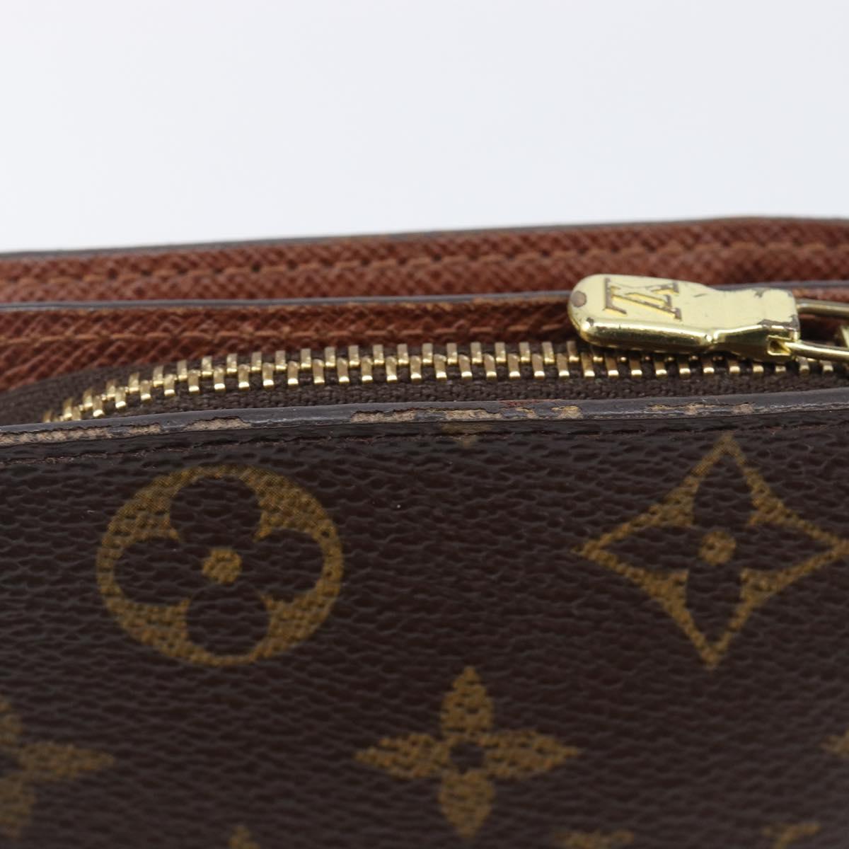 LOUIS VUITTON Monogram Compact zip Wallet M61667 LV Auth 205519A