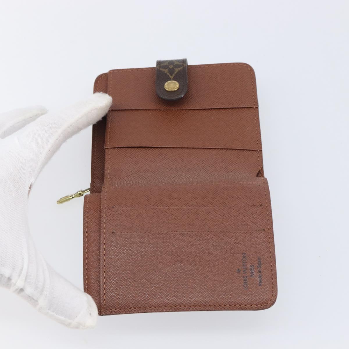 LOUIS VUITTON Monogram Compact zip Wallet M61667 LV Auth 205519A