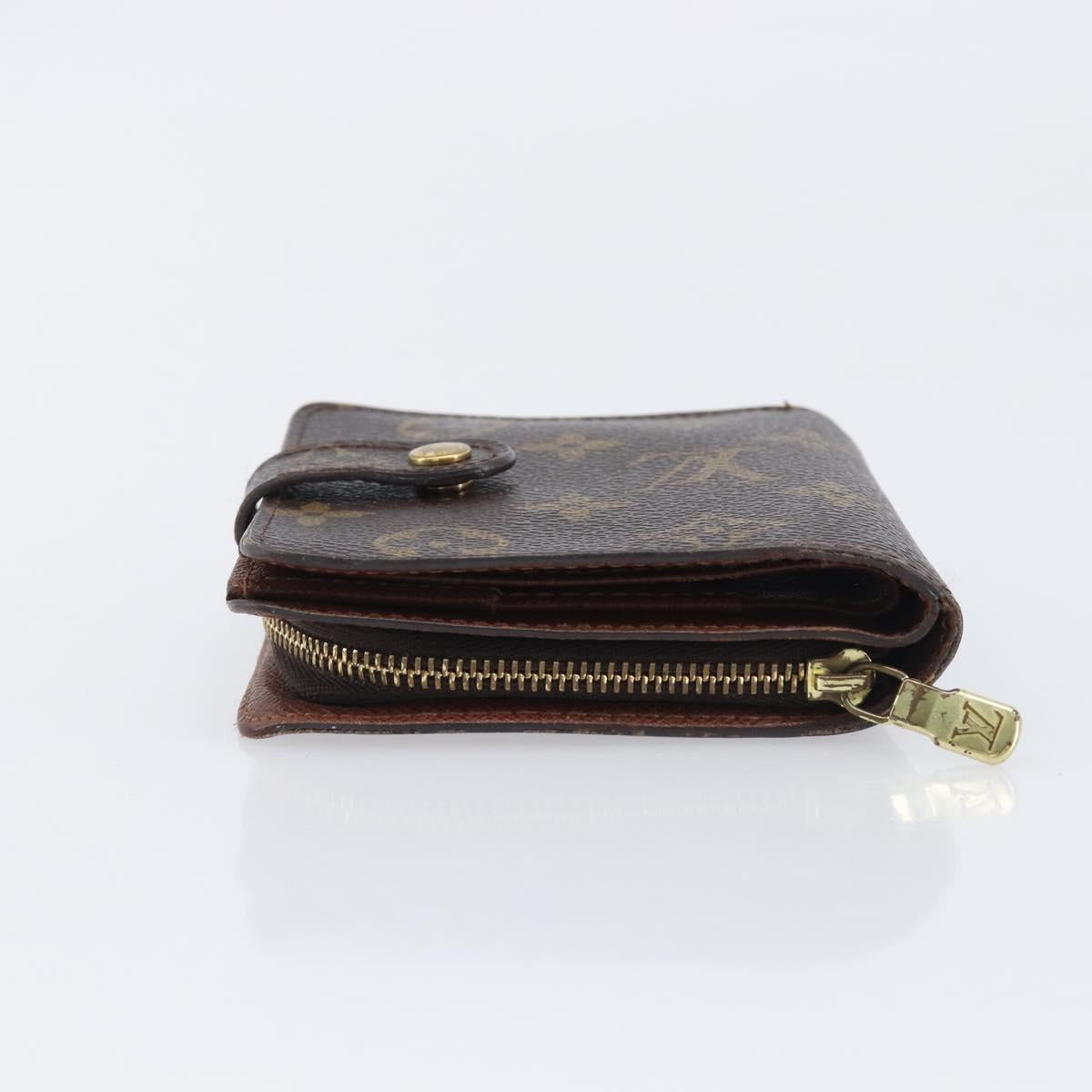 LOUIS VUITTON Monogram Compact zip Wallet M61667 LV Auth 205519A