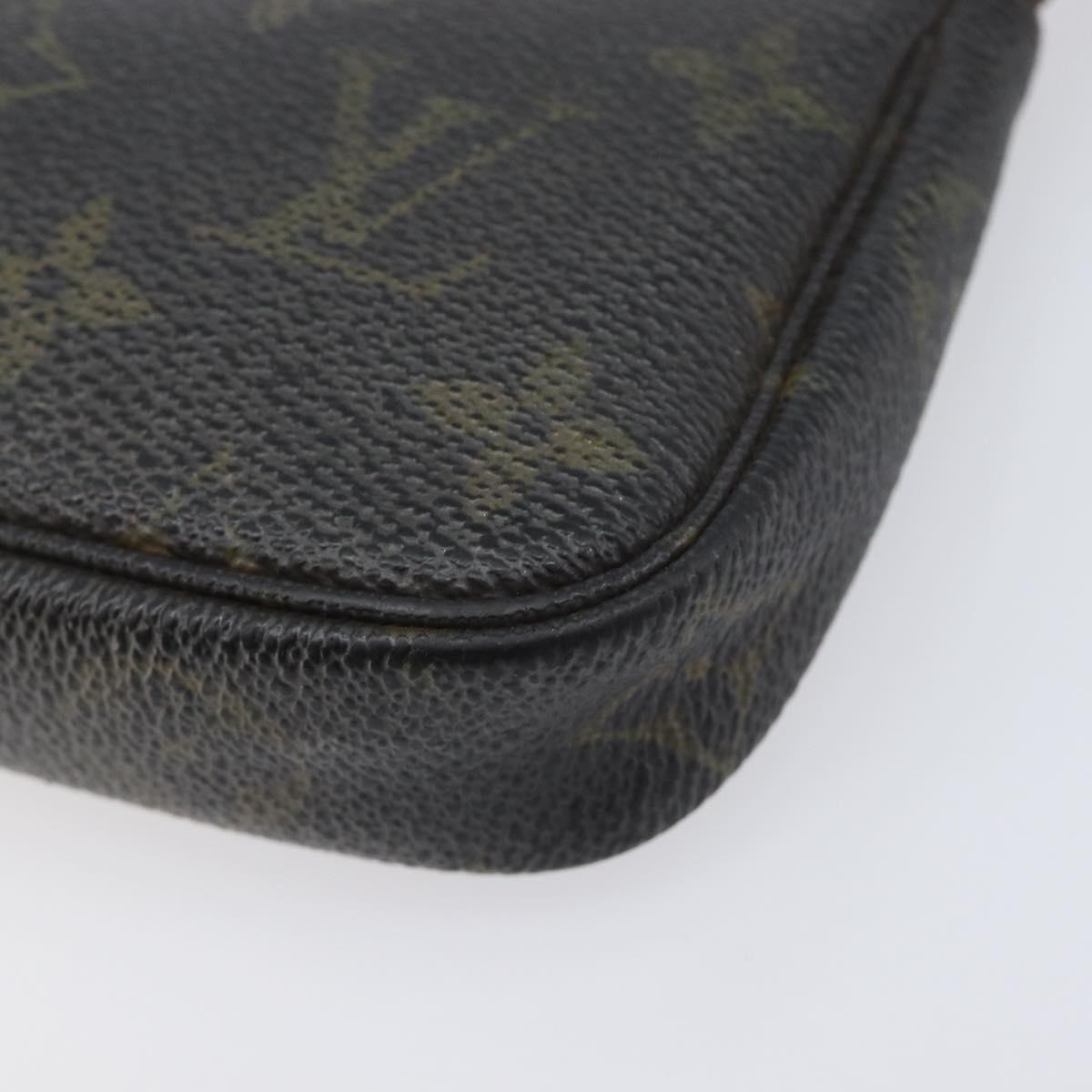 LOUIS VUITTON Monogram Mini Pochette Accessoires Pouch N41667 LV Auth 205526