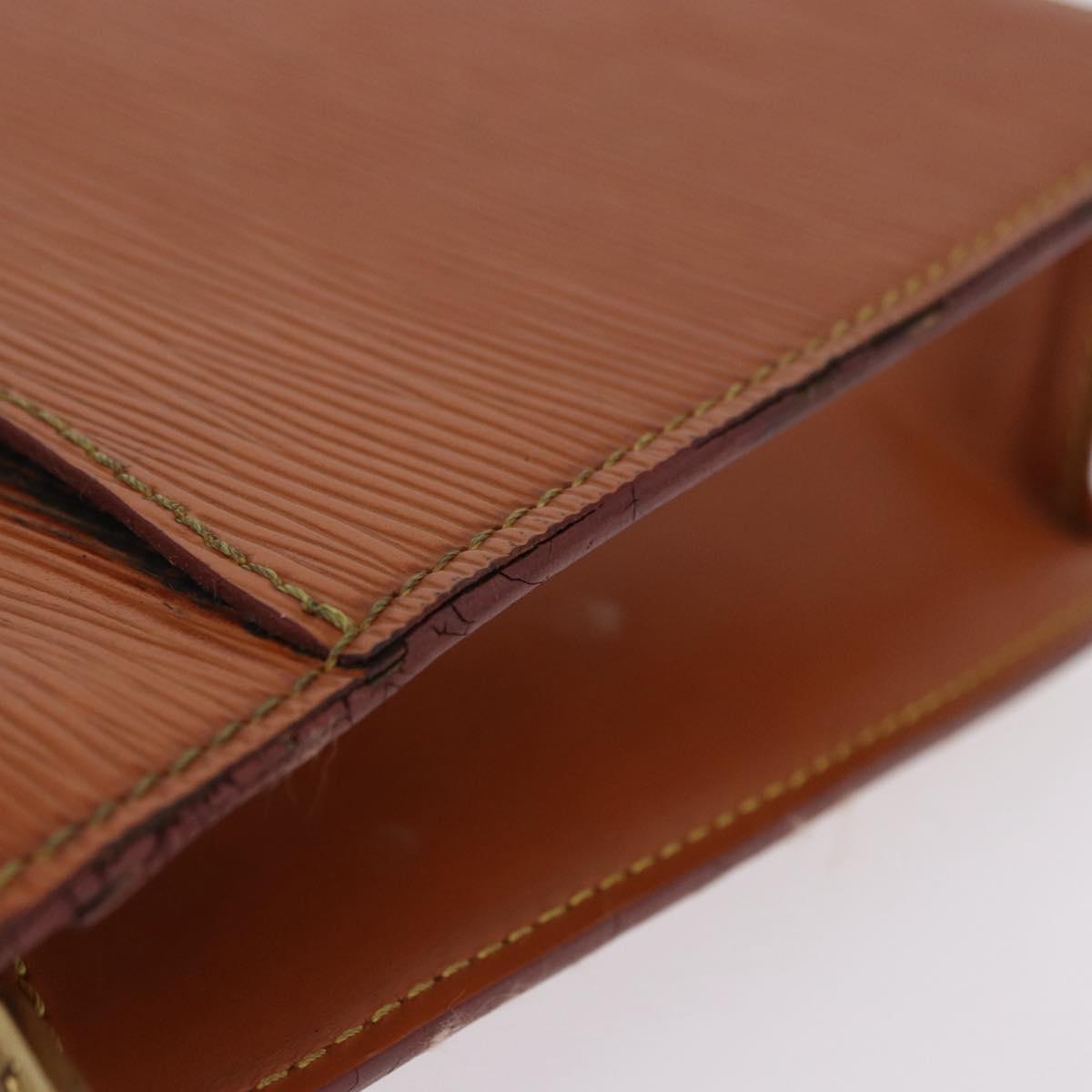 LOUIS VUITTON Epi Pochette Homme Clutch Bag Zipangu Gold M52528 LV Auth 205841