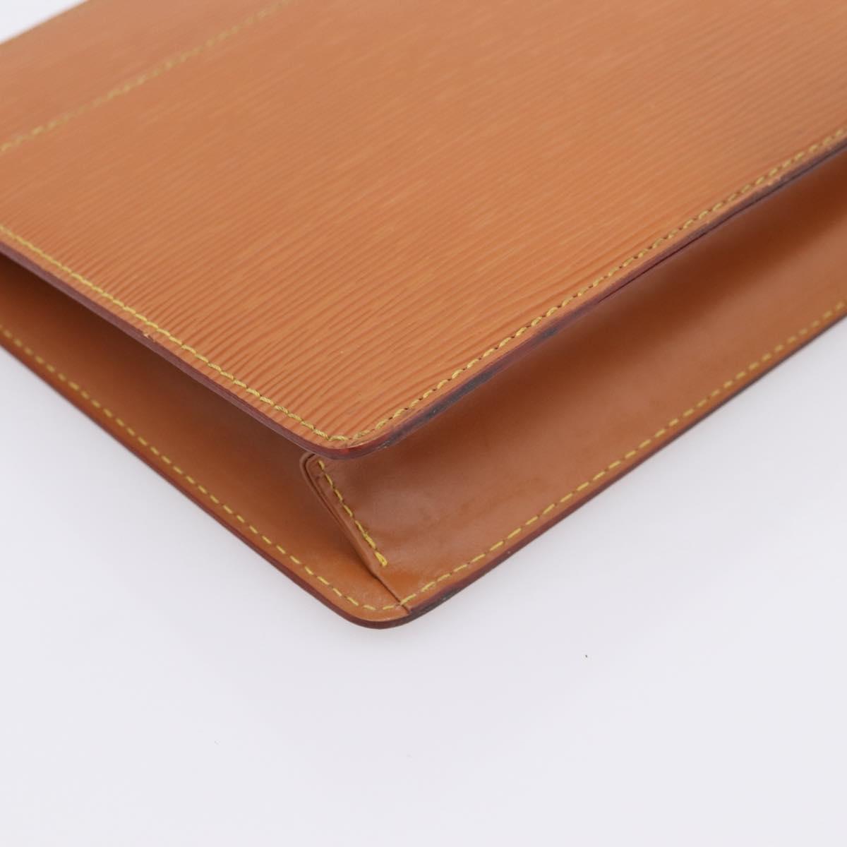LOUIS VUITTON Epi Pochette Homme Clutch Bag Zipangu Gold M52528 LV Auth 205876A