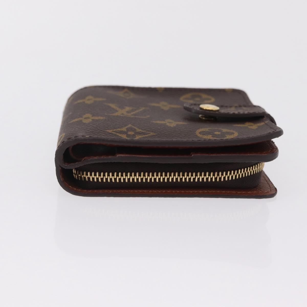 LOUIS VUITTON Monogram Compact zip Wallet M61667 LV Auth 205889V