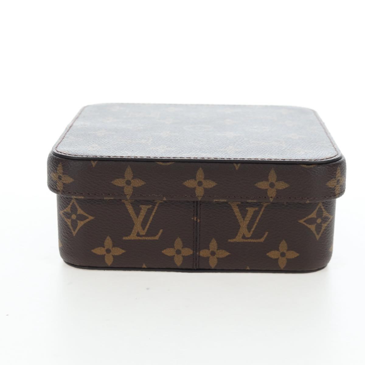 LOUIS VUITTON Monogram Jewelry Box LV Auth 205939M
