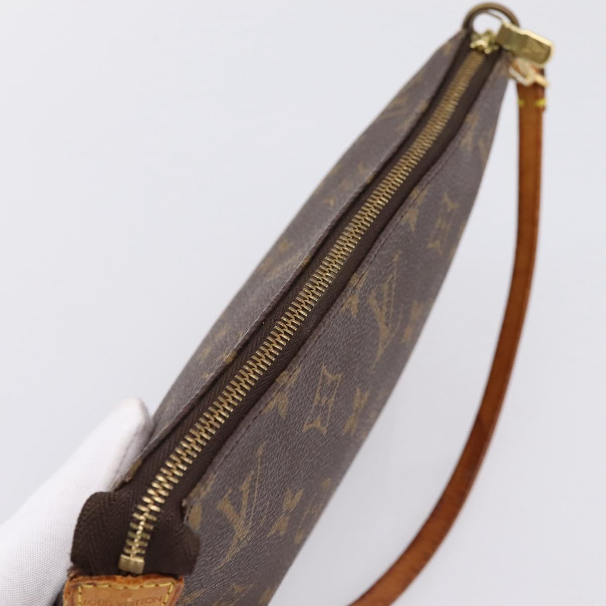 LOUIS VUITTON Monogram Pochette Accessoires Pouch M51980 LV Auth 206030