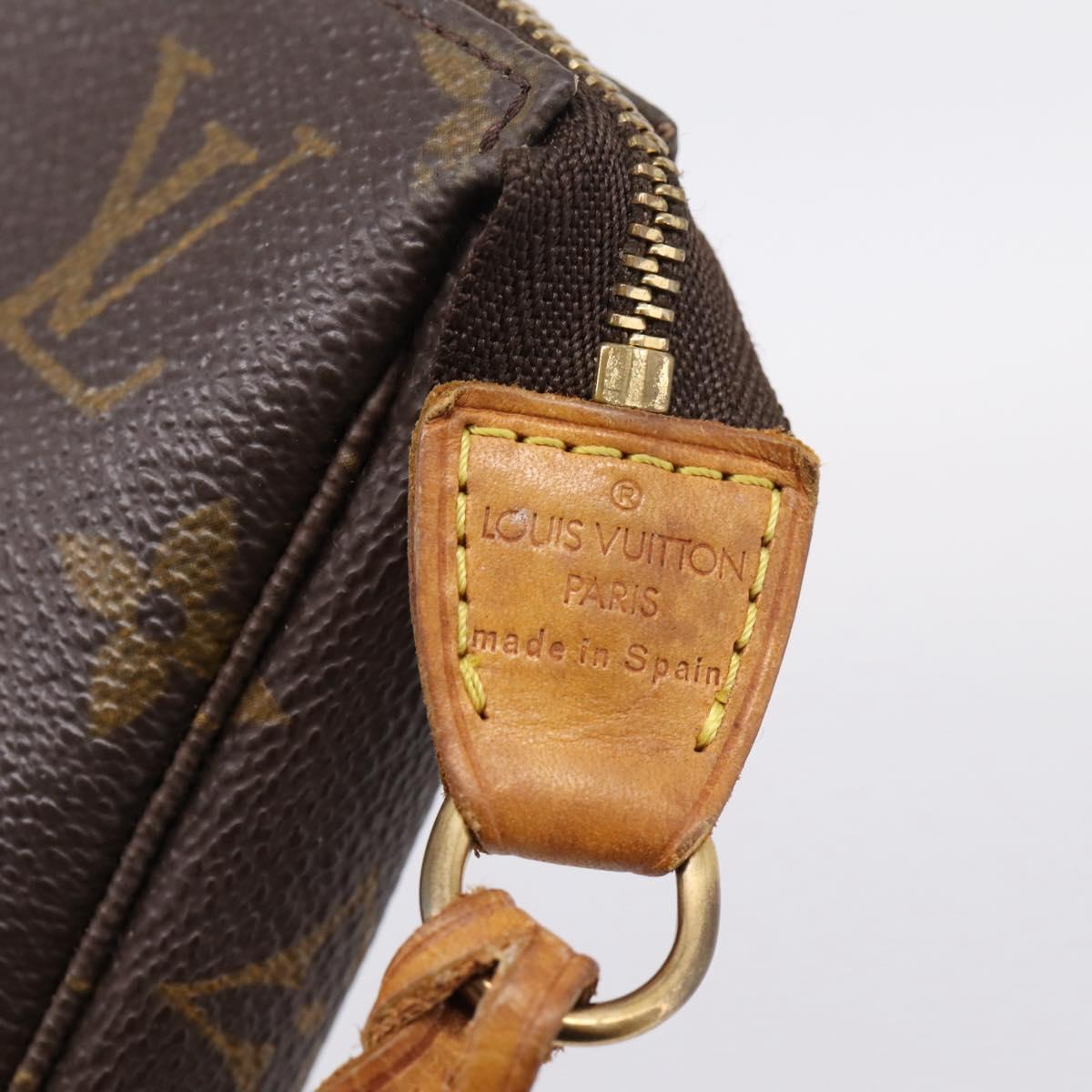 LOUIS VUITTON Monogram Pochette Accessoires Pouch M51980 LV Auth 206038