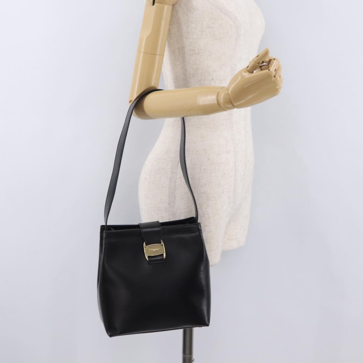 Salvatore Ferragamo Vala Shoulder Bag Leather Black Gold Auth 206057A