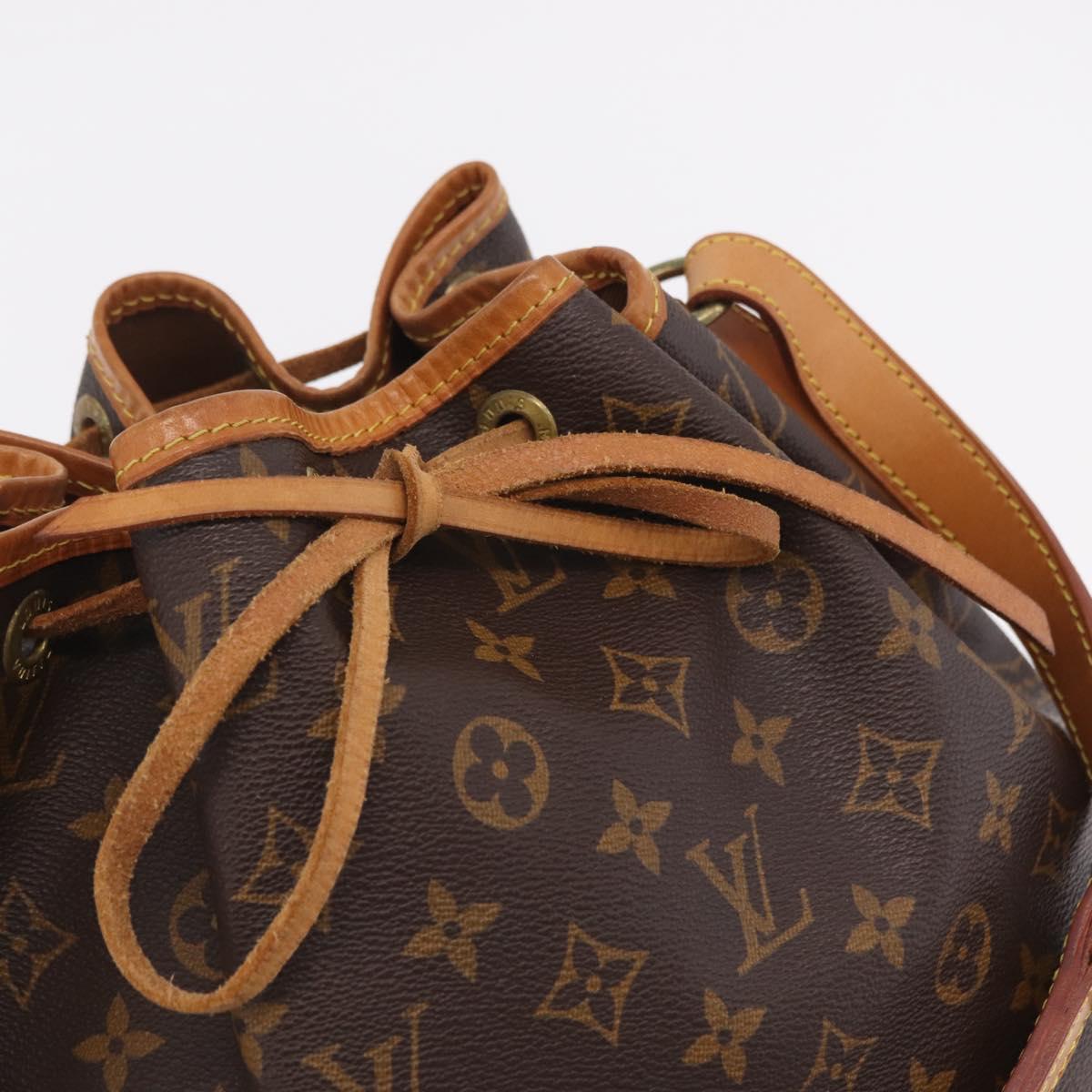 LOUIS VUITTON Monogram Petit Noe Shoulder Bag M42226 LV Auth 206234V