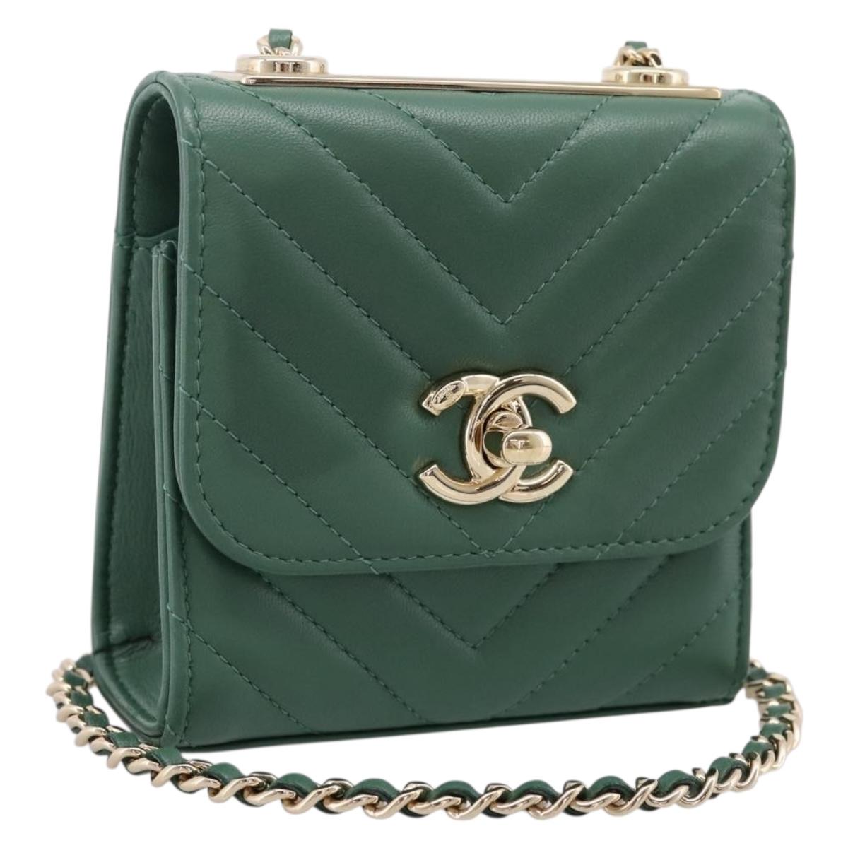 CHANEL V Stitch Chain Shoulder Bag Lamb Skin Green Gold CC Auth 206308SAM