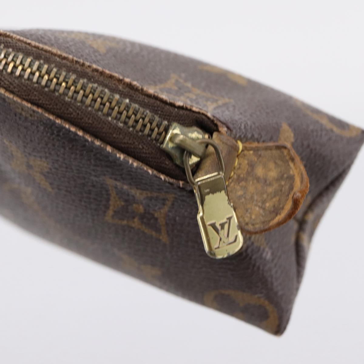 LOUIS VUITTON Monogram Pochette Cosmetic PM Pouch M43998 LV Auth 206348