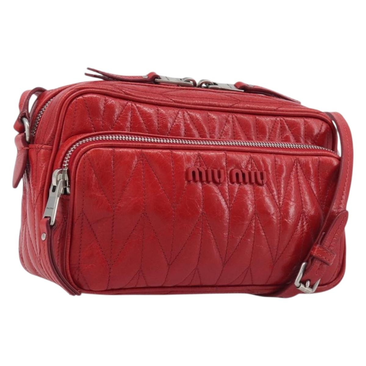 Miu Miu Matelasse Shoulder Bag Leather Red Silver Auth 206482M