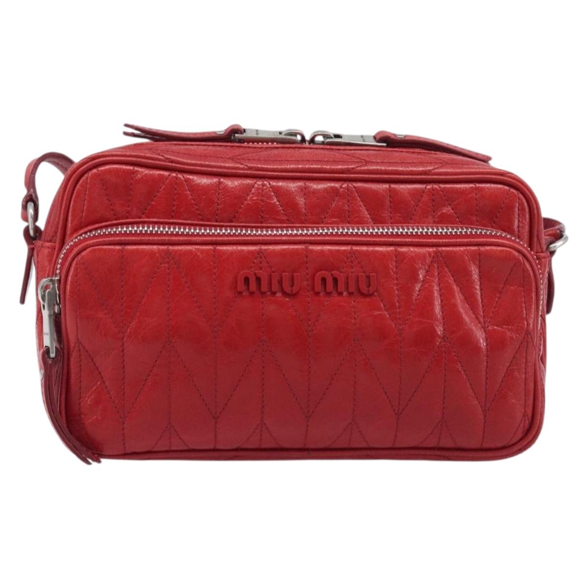 Miu Miu Matelasse Shoulder Bag Leather Red Silver Auth 206482M