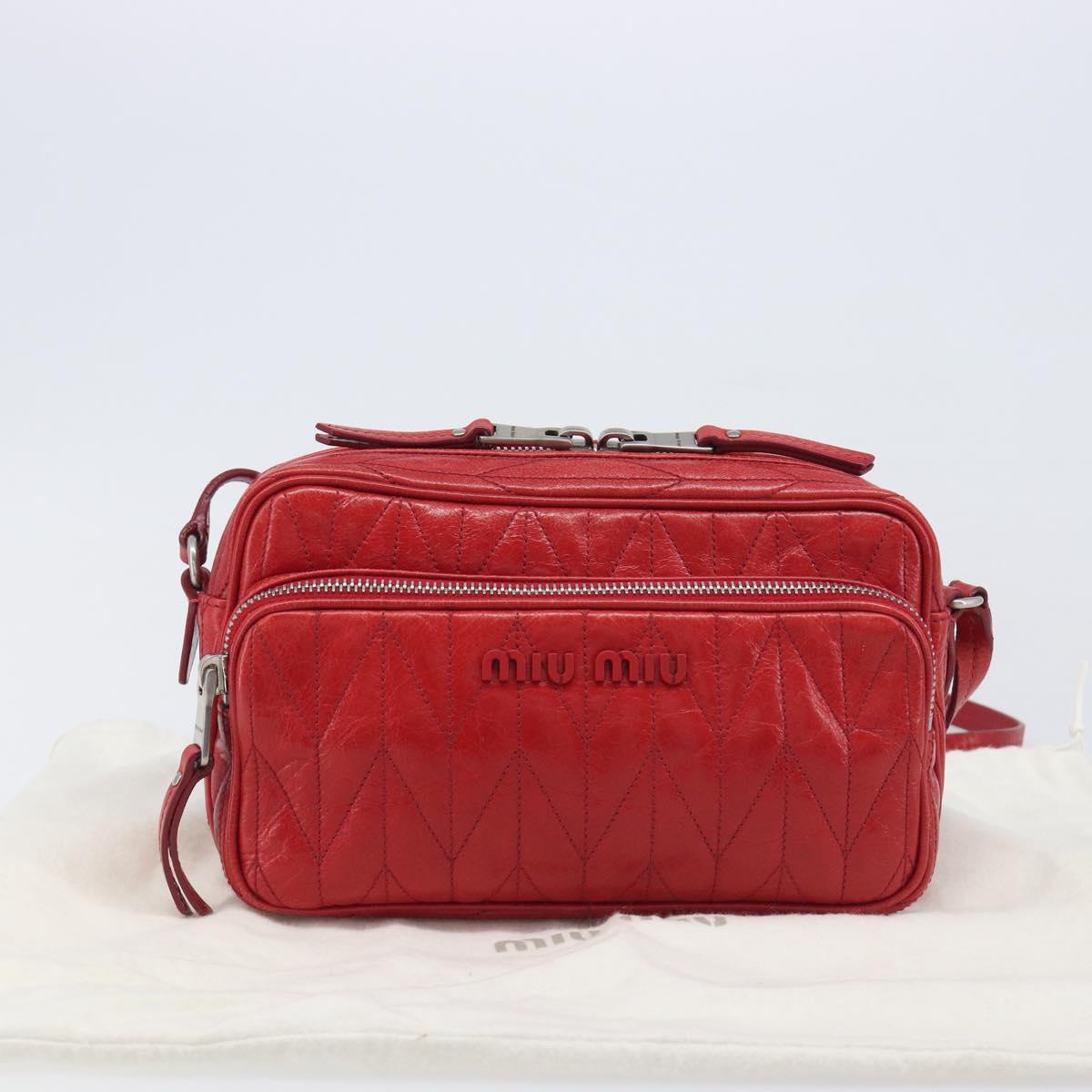 Miu Miu Matelasse Shoulder Bag Leather Red Silver Auth 206482M