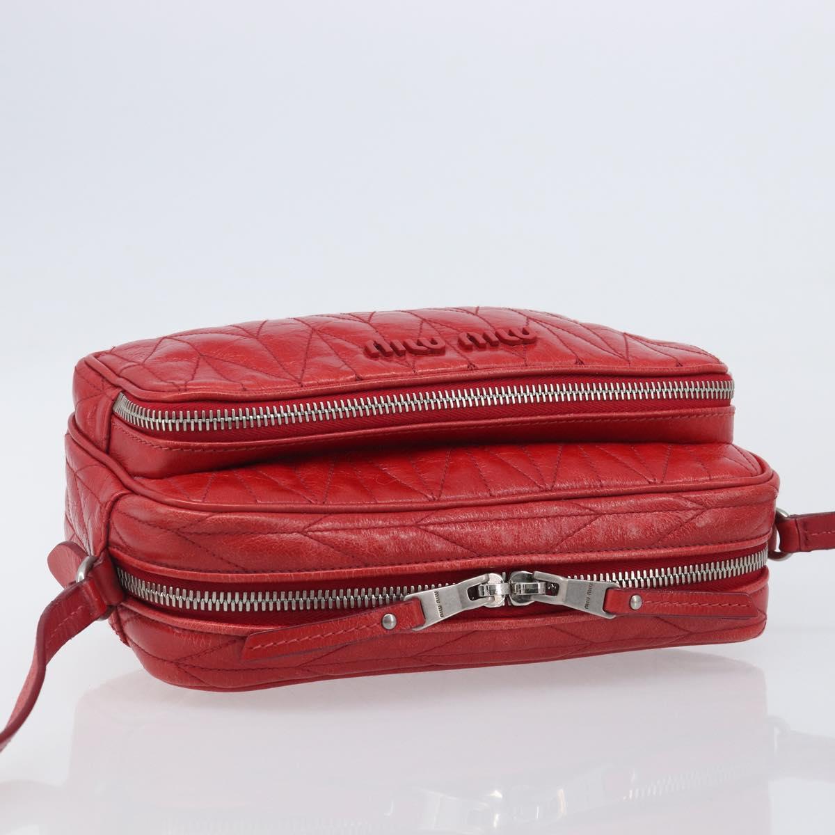 Miu Miu Matelasse Shoulder Bag Leather Red Silver Auth 206482M