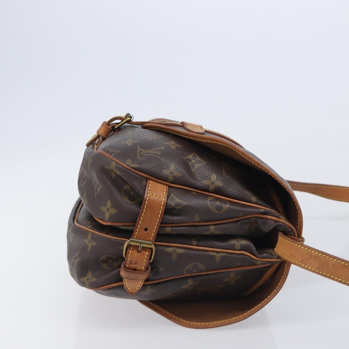 LOUIS VUITTON Monogram Saumur 30 Shoulder Bag M42256 LV Auth 206486