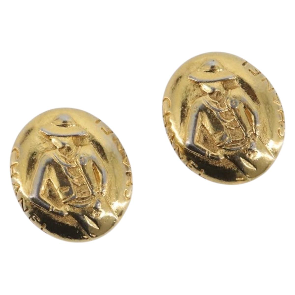 CHANEL Earring Metal Gold CC Auth 206568M