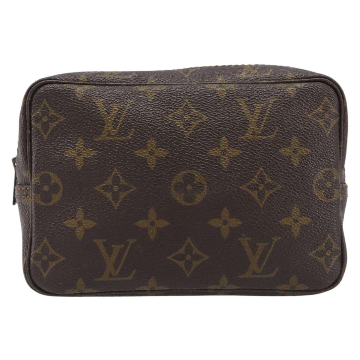 LOUIS VUITTON Monogram Trousse Toilette 18 Pouch M47526 LV Auth 206684