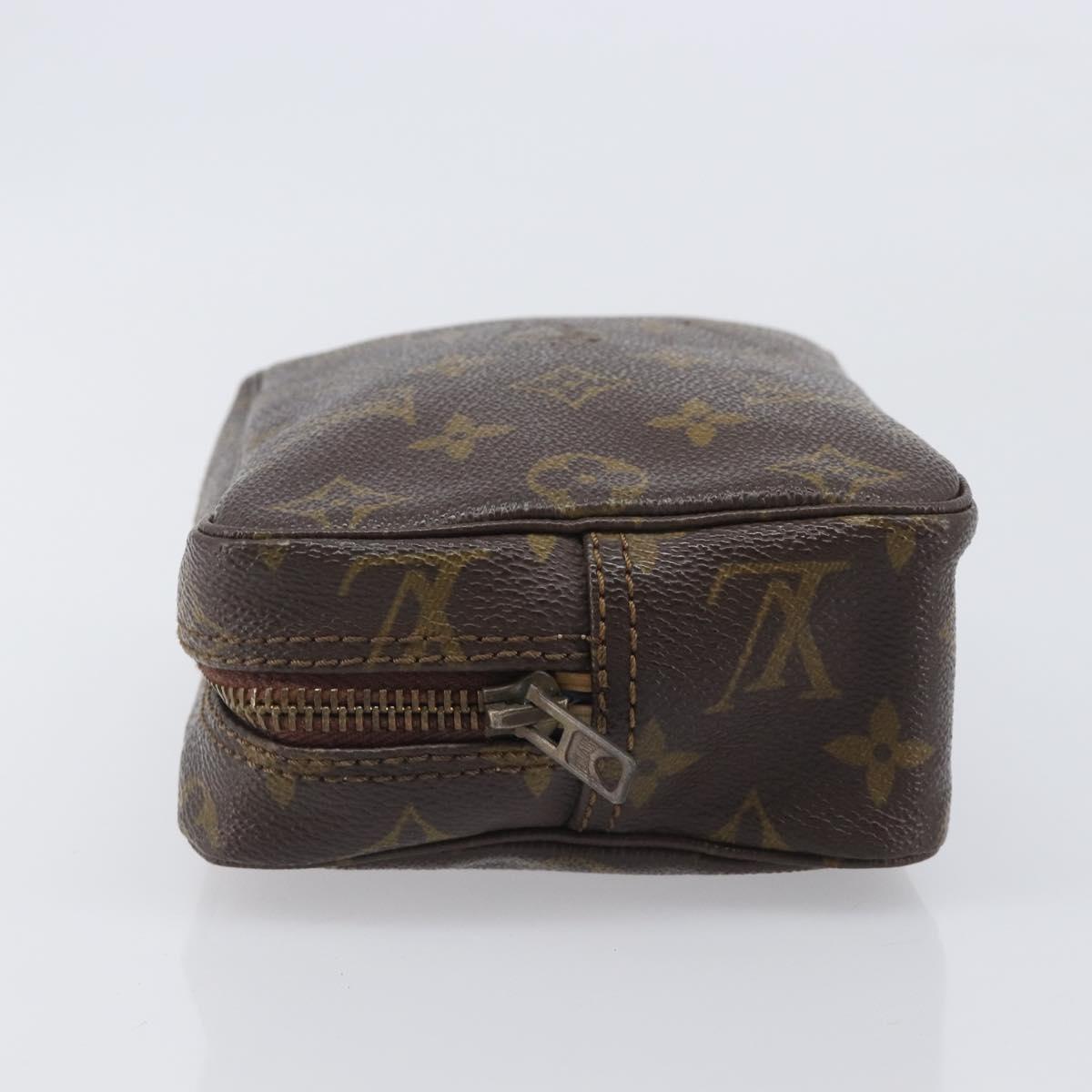 LOUIS VUITTON Monogram Trousse Toilette 18 Pouch M47526 LV Auth 206684