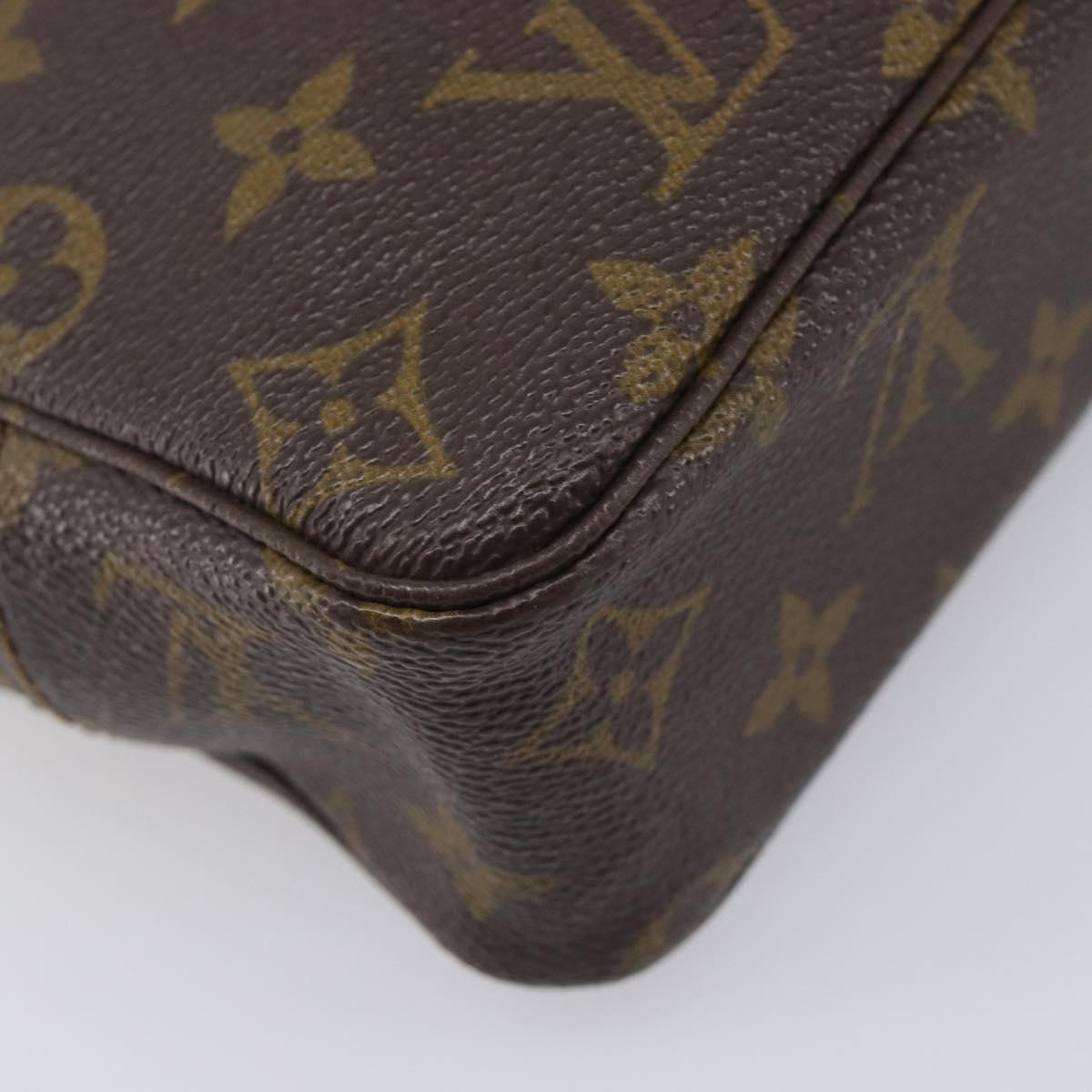 LOUIS VUITTON Monogram Trousse Toilette 18 Pouch M47526 LV Auth 206684