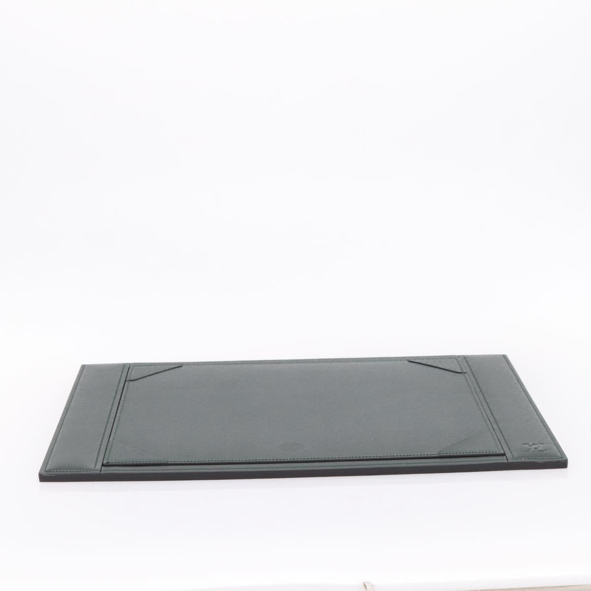 LOUIS VUITTON Taiga Executive Desk Board Object Epicea LV Auth 206700