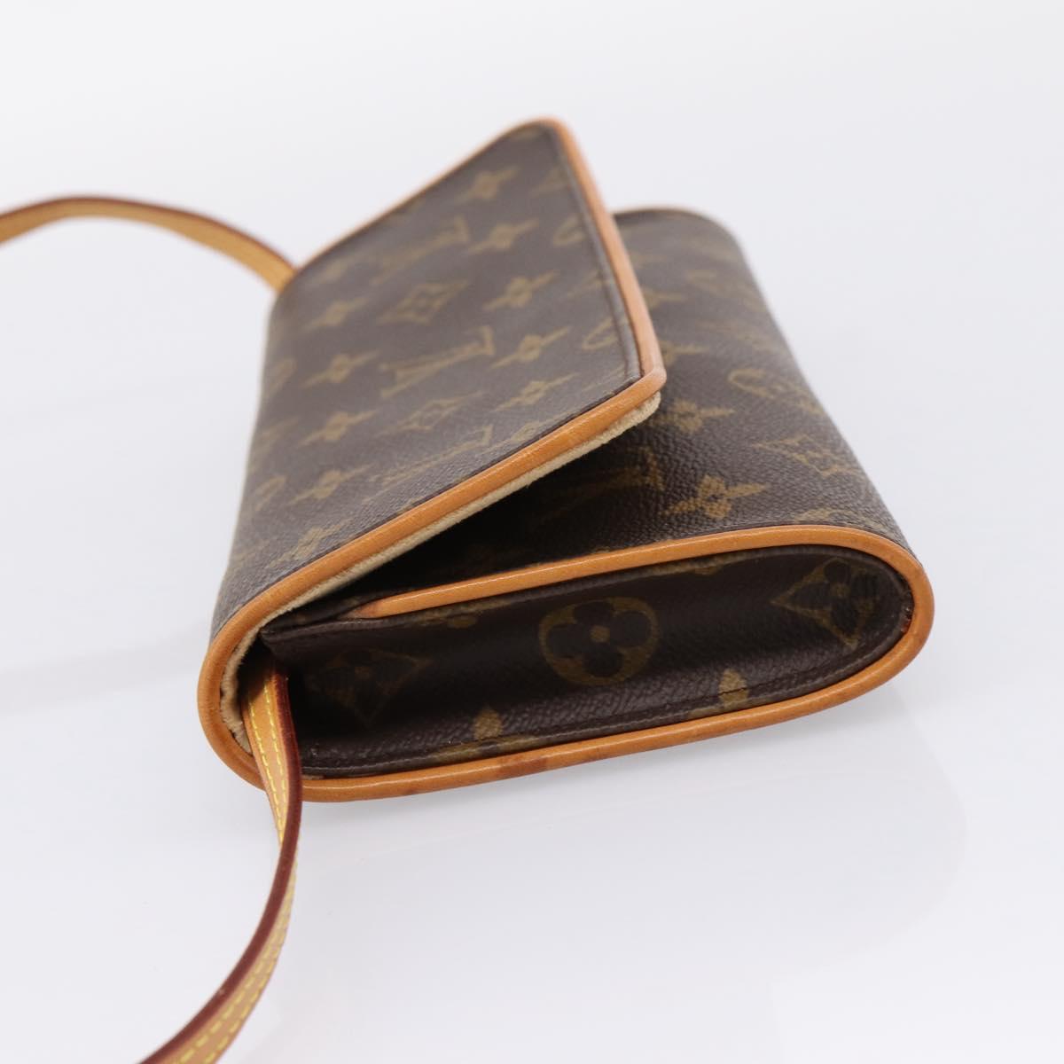LOUIS VUITTON Monogram Pochette Twin GM Shoulder Bag M51852 LV Auth 206816V