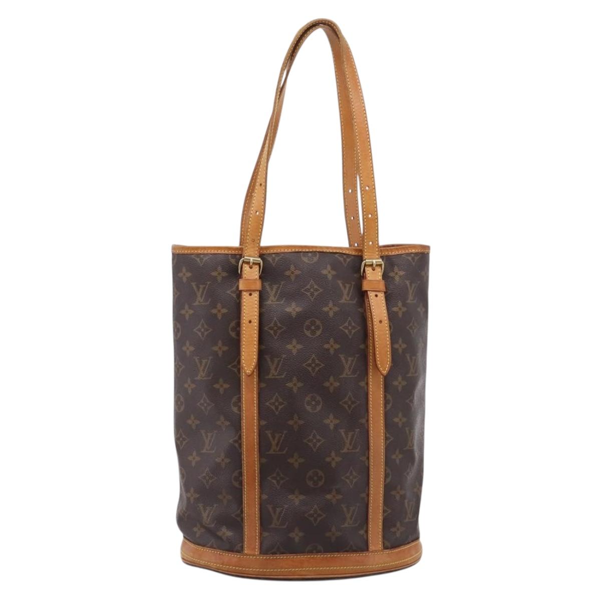 LOUIS VUITTON Monogram Bucket GM Shoulder Bag M42236 LV Auth 206879