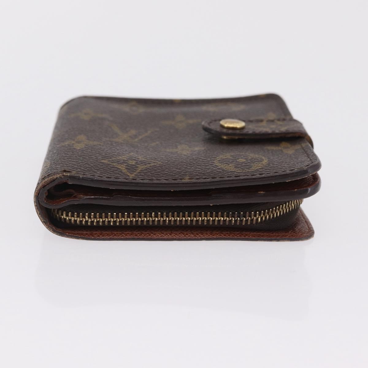 LOUIS VUITTON Monogram Compact Zip Wallet M61667 LV Auth 206938