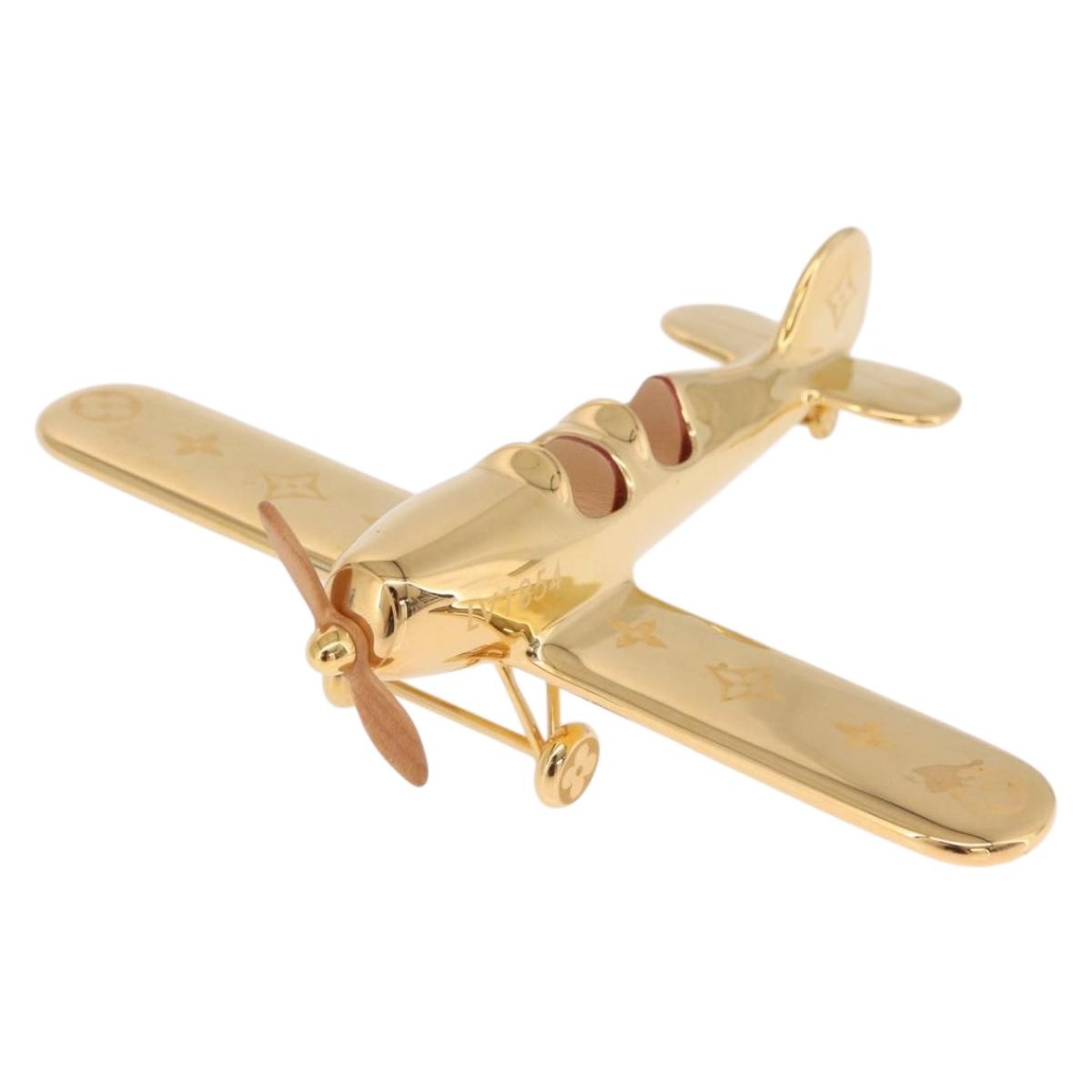 LOUIS VUITTON Airplane Paper Weight Gold GI1158 LV Auth 206982SM
