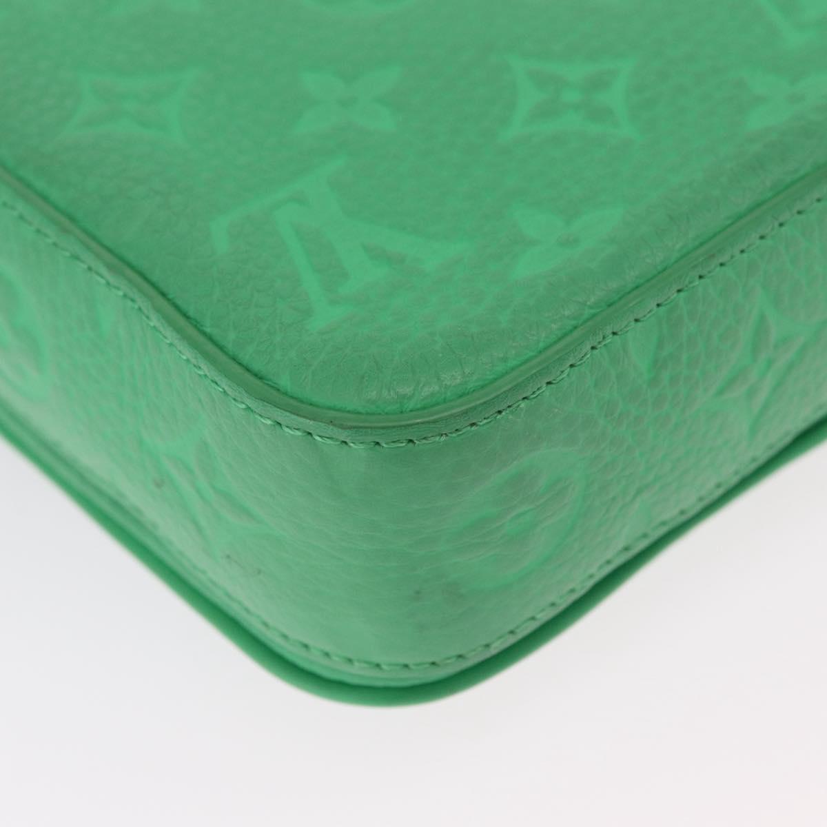 LOUIS VUITTON Lock Vertical Wearable Wallet Bag M81525 LV Auth 207033A