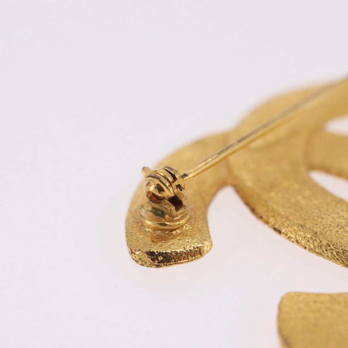 CHANEL COCO Mark Brooch metal Gold CC Auth 207082V