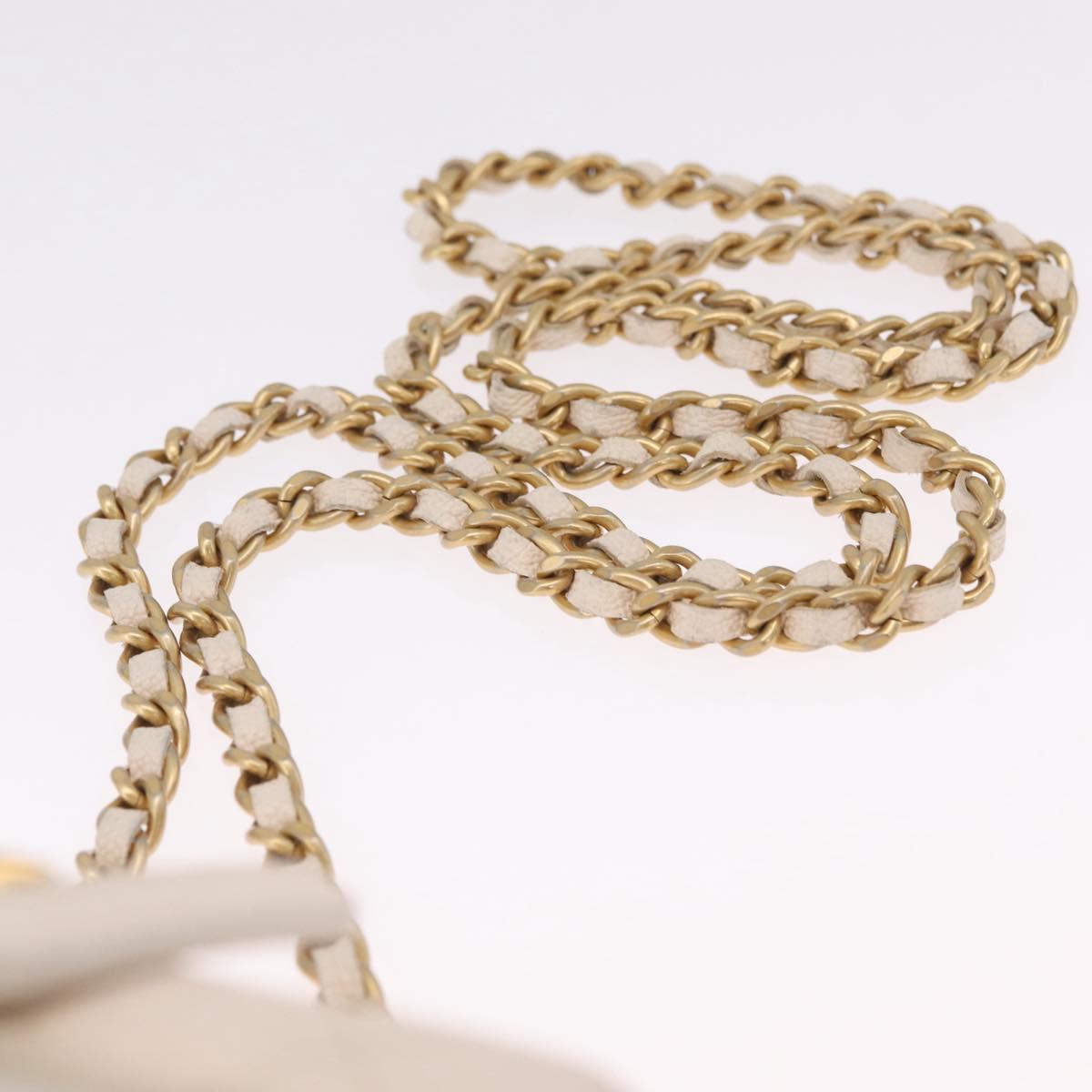 CHANEL Matelasse Vanity Chain Shoulder Pouch Caviar Skin White CC Auth 207090V