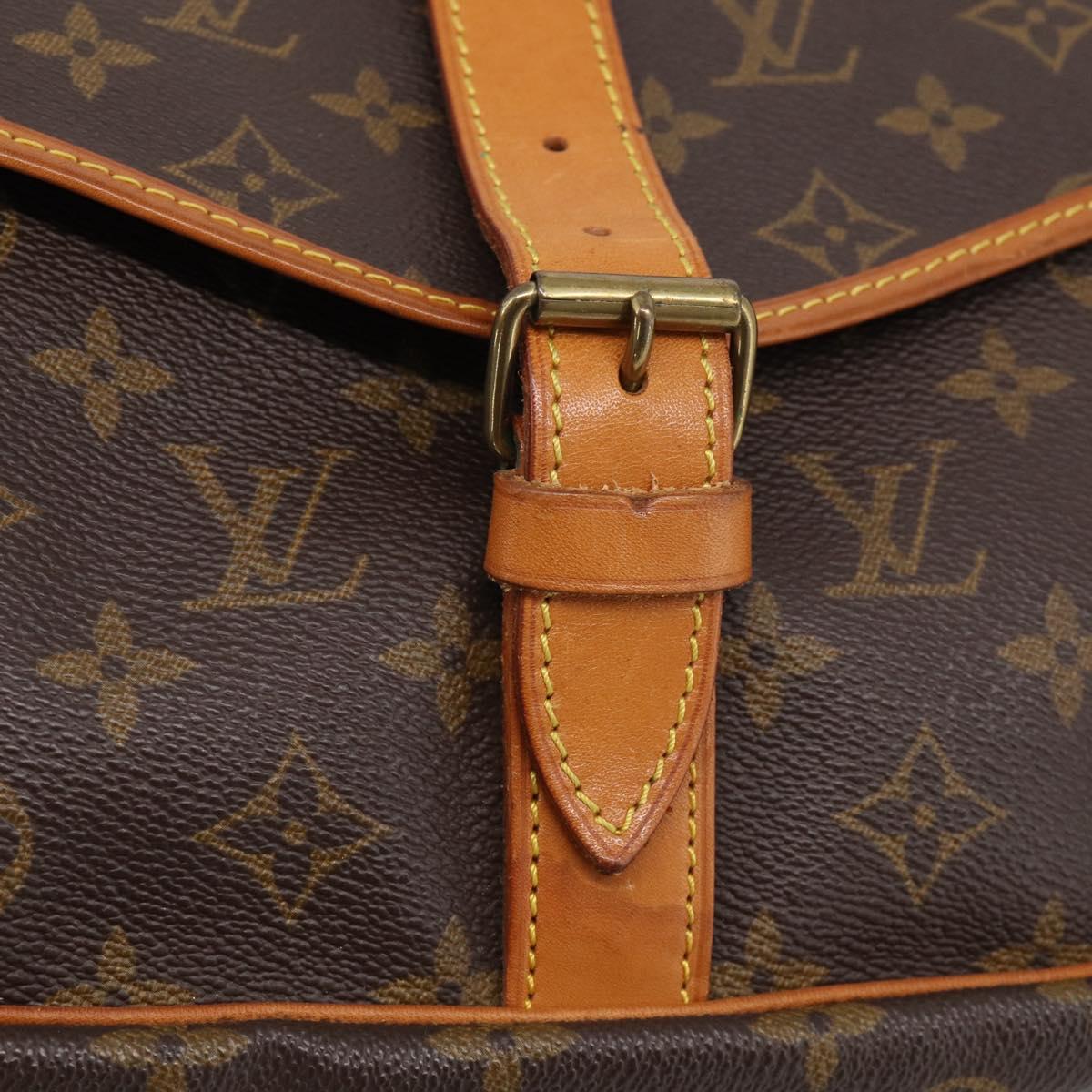 LOUIS VUITTON Monogram Saumur 35 Shoulder Bag M42254 LV Auth 207125V