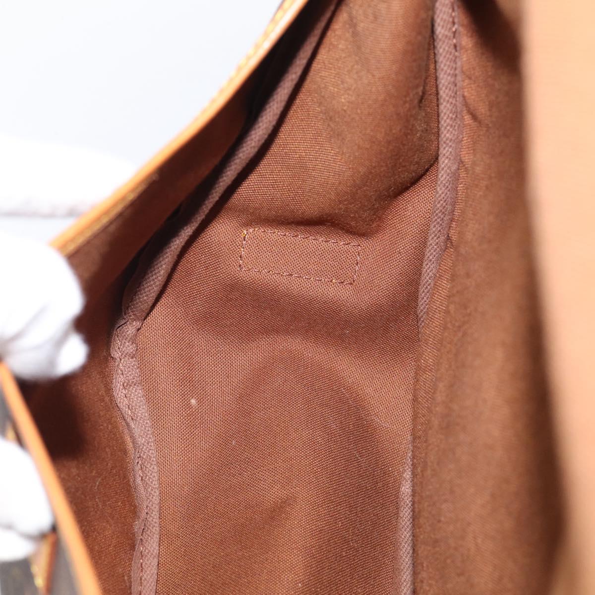 LOUIS VUITTON Monogram Saumur 35 Shoulder Bag M42254 LV Auth 207125V