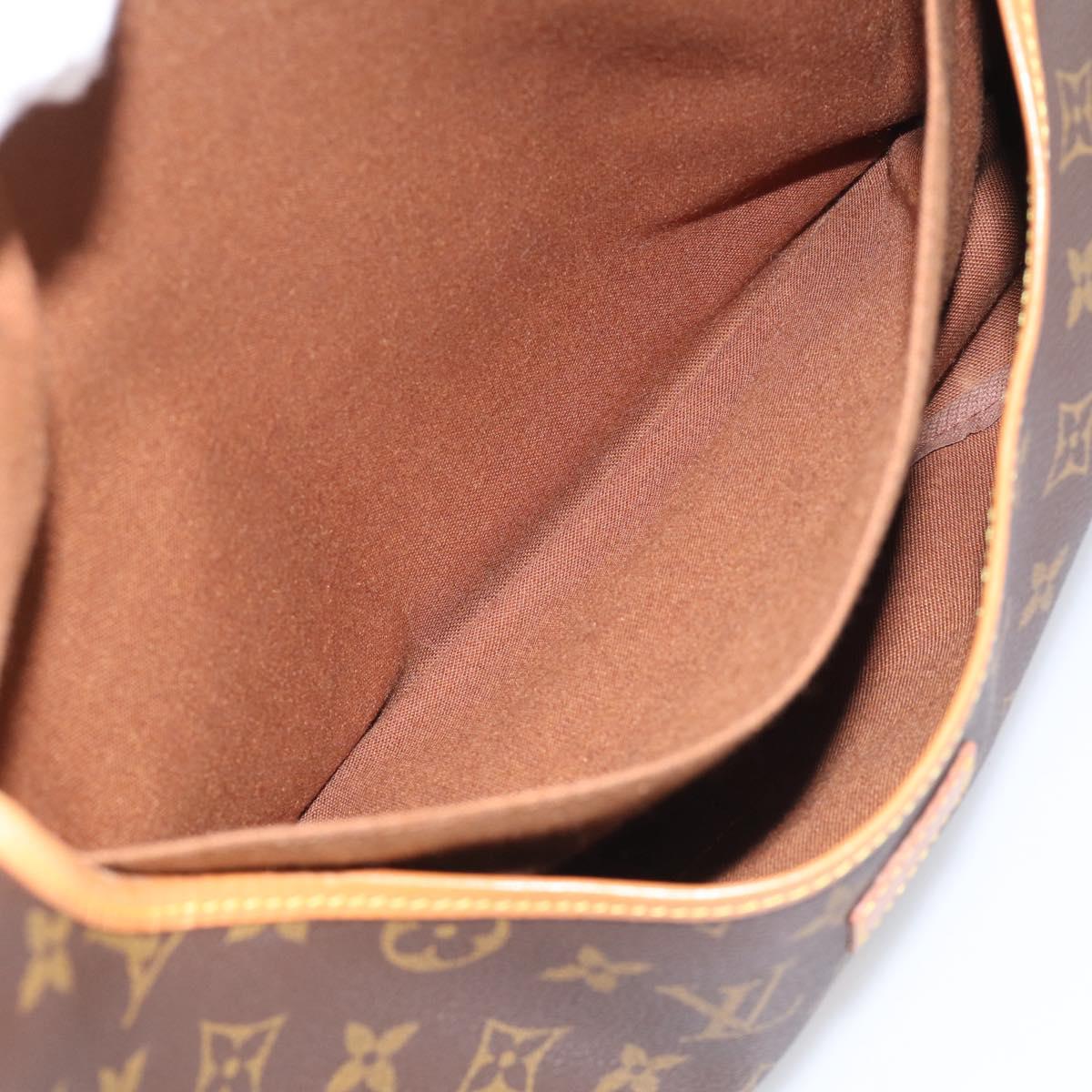 LOUIS VUITTON Monogram Saumur 35 Shoulder Bag M42254 LV Auth 207125V