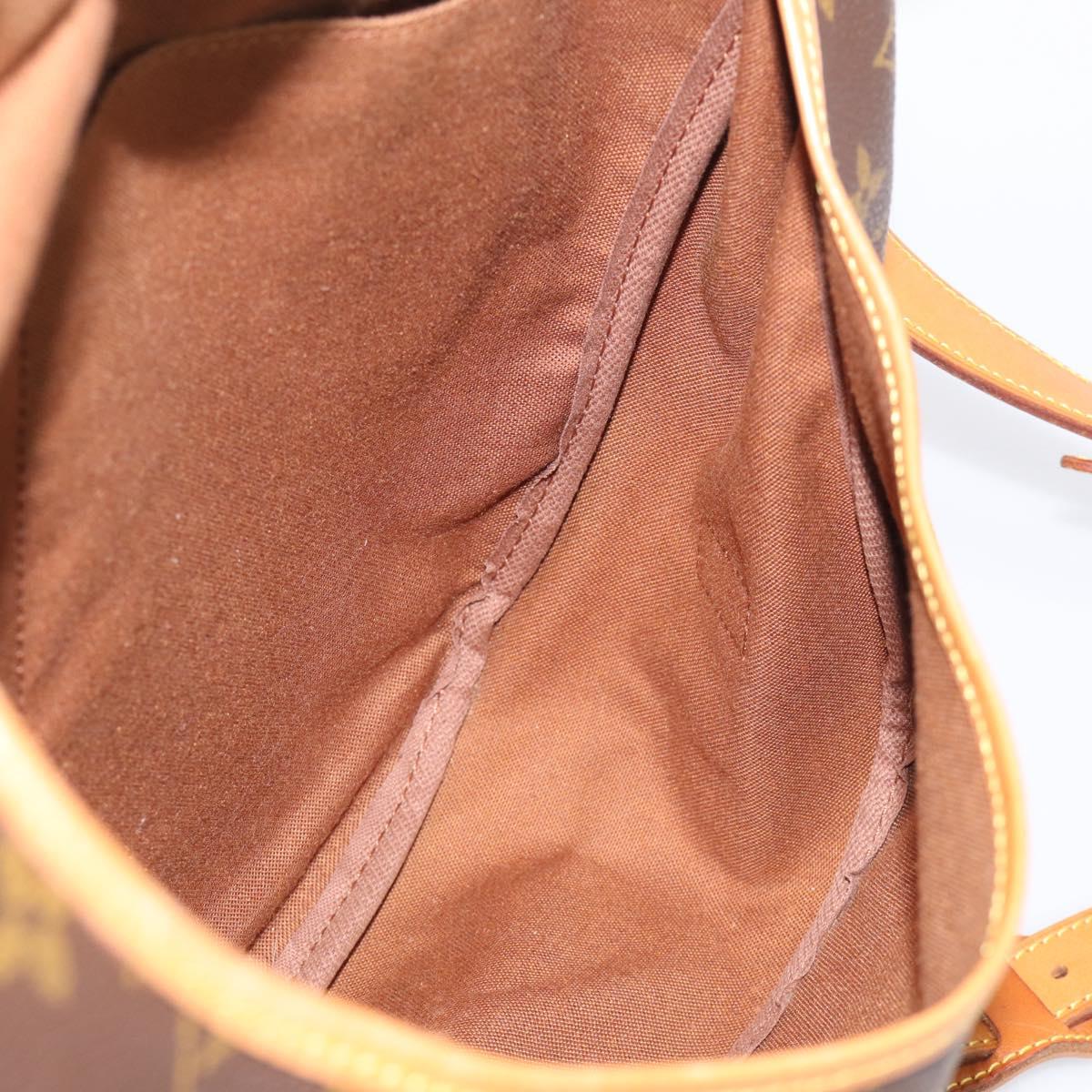 LOUIS VUITTON Monogram Saumur 35 Shoulder Bag M42254 LV Auth 207125V