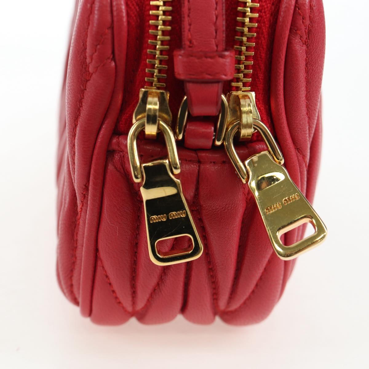 Miu Miu Matelasse Hand Pouch Leather Red Gold Auth 207215M