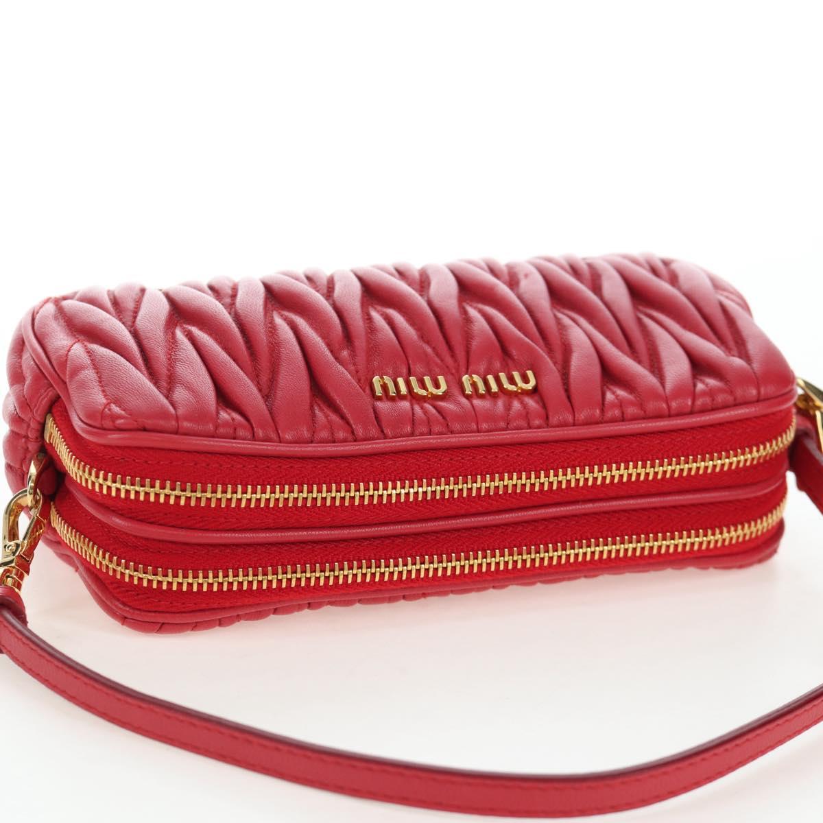 Miu Miu Matelasse Hand Pouch Leather Red Gold Auth 207215M