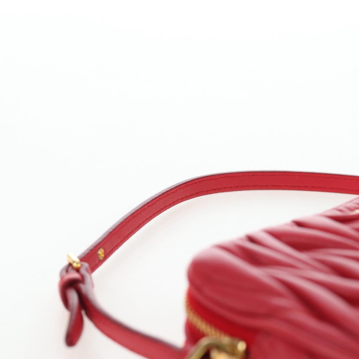 Miu Miu Matelasse Hand Pouch Leather Red Gold Auth 207215M