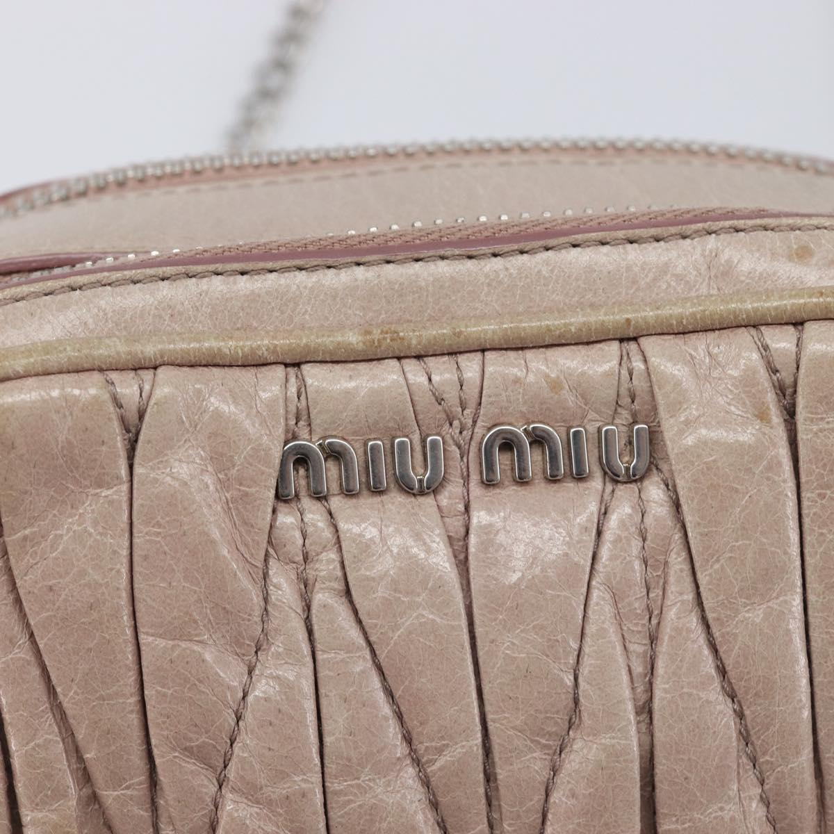 Miu Miu Matelasse Chain Shoulder Bag Leather Beige Silver Auth 207225A